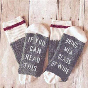 The KedStore 2 Socks If You can read this Bring Me a Glass of Wine Socks