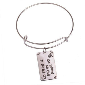 The KedStore She Believed Bracelet Bangle - Dog Tag Paw Footprint Love Heart. Huella de pata de etiqueta de perro. Pulsera